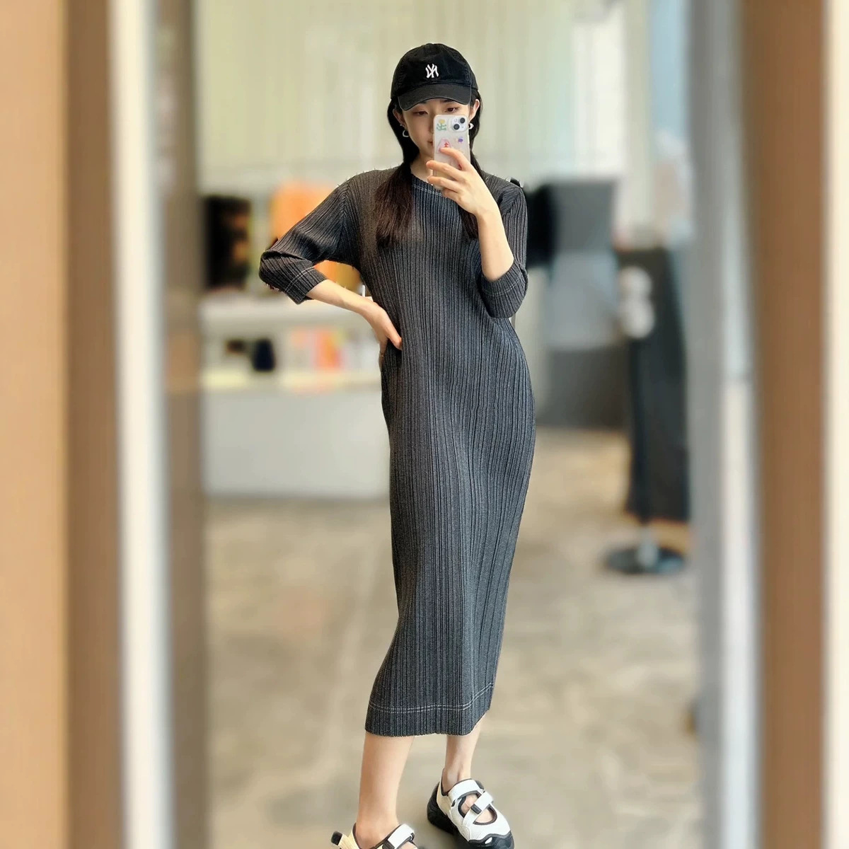 三宅褶皱女装新款女牛仔印花长袖连衣裙纯色现货源头工厂多色可选详情图